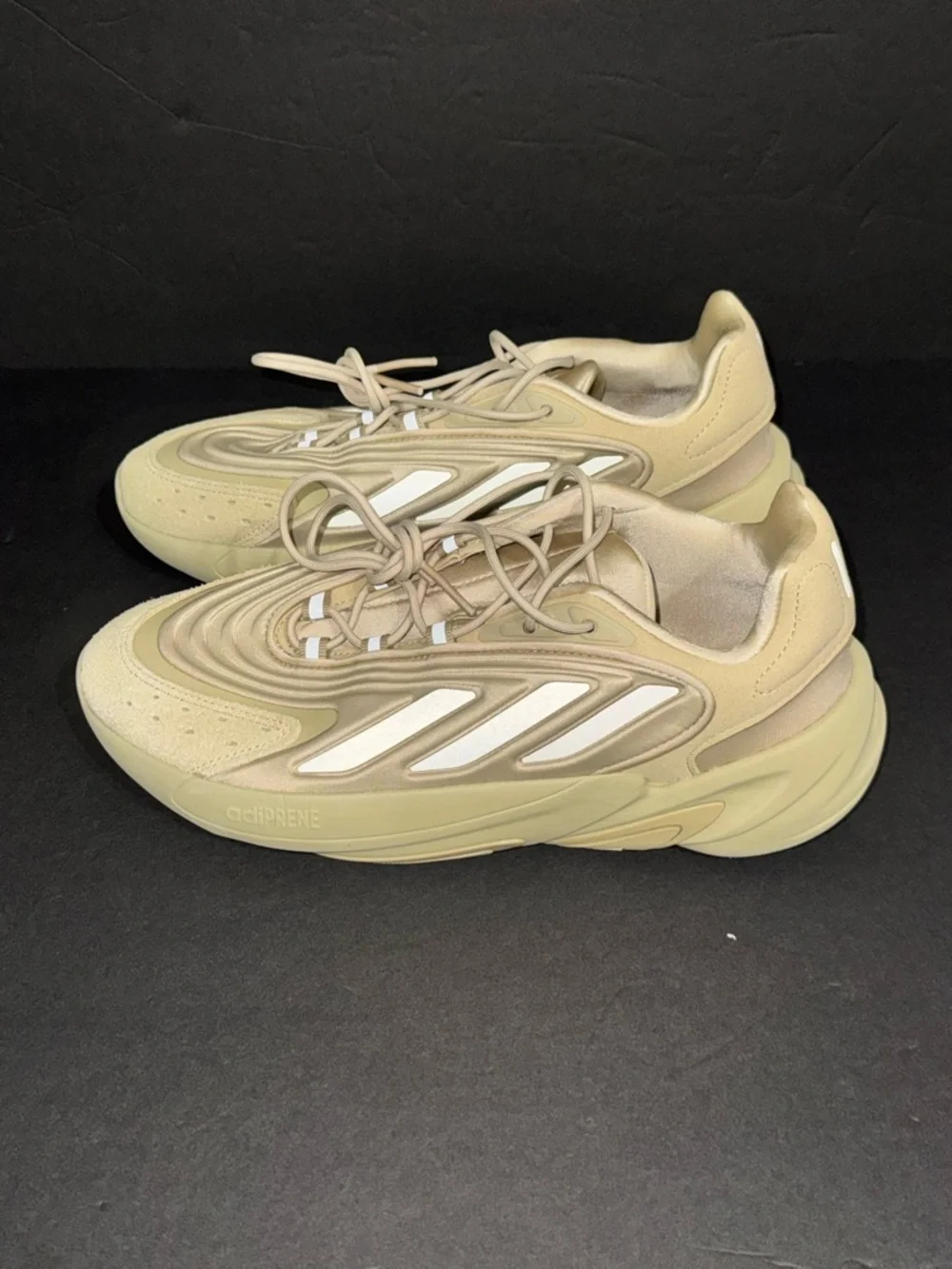 Adidas I Men's I Sneakers I Style Ozelia I Beige I Size 9